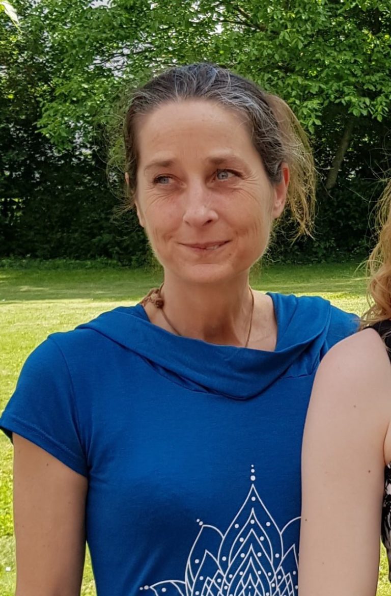 Zeitliniennavigation mit Sonja Myriel RAouine